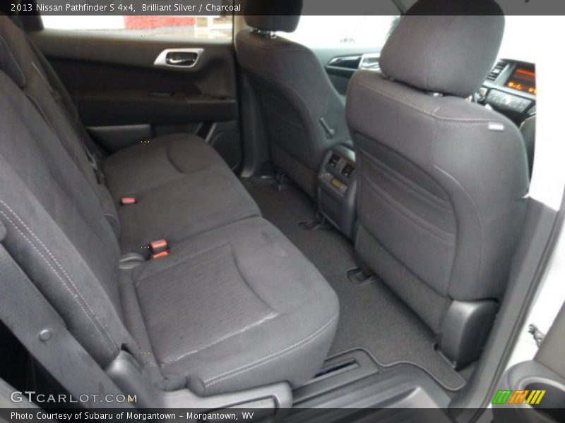 Brilliant Silver / Charcoal 2013 Nissan Pathfinder S 4x4