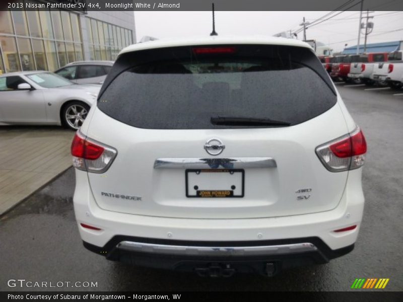 Moonlight White / Almond 2013 Nissan Pathfinder SV 4x4