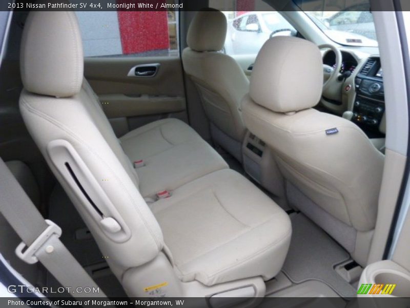 Moonlight White / Almond 2013 Nissan Pathfinder SV 4x4