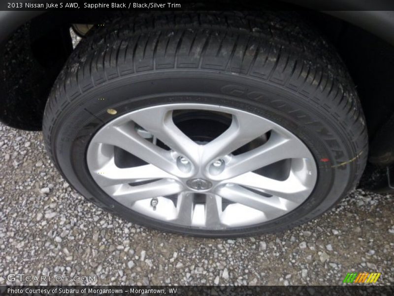 Sapphire Black / Black/Silver Trim 2013 Nissan Juke S AWD