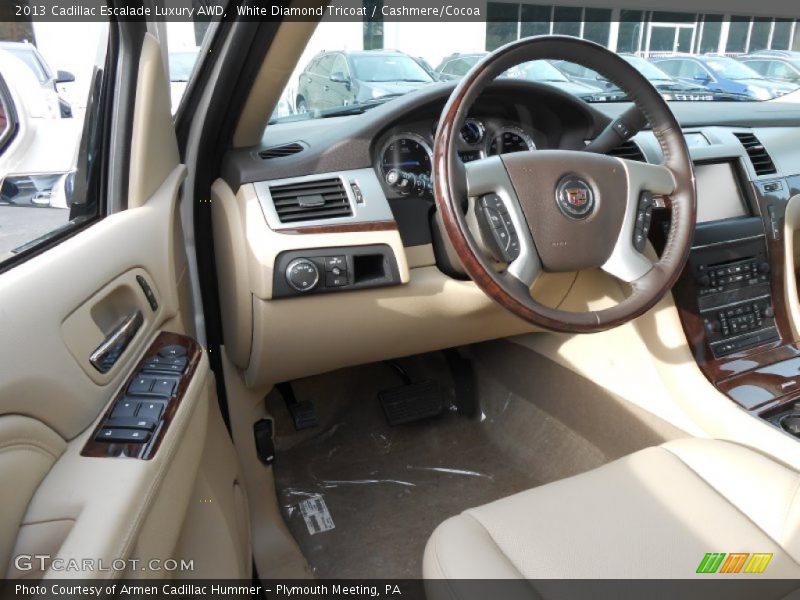 White Diamond Tricoat / Cashmere/Cocoa 2013 Cadillac Escalade Luxury AWD