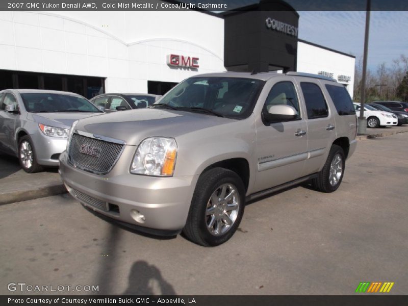 Gold Mist Metallic / Cocoa/Light Cashmere 2007 GMC Yukon Denali AWD