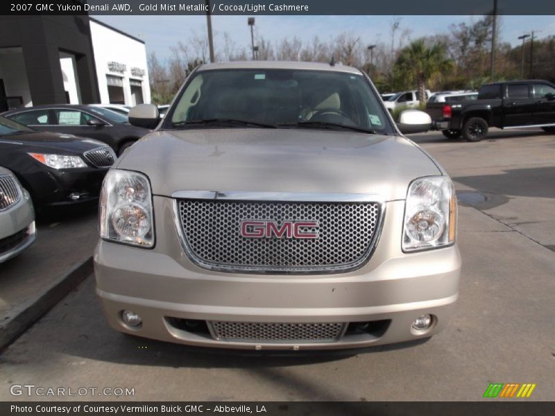 Gold Mist Metallic / Cocoa/Light Cashmere 2007 GMC Yukon Denali AWD