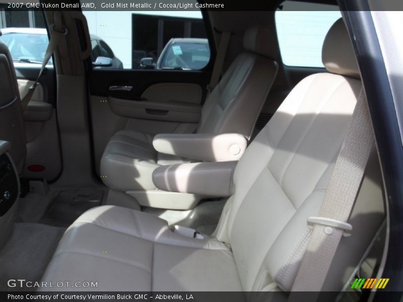 Gold Mist Metallic / Cocoa/Light Cashmere 2007 GMC Yukon Denali AWD