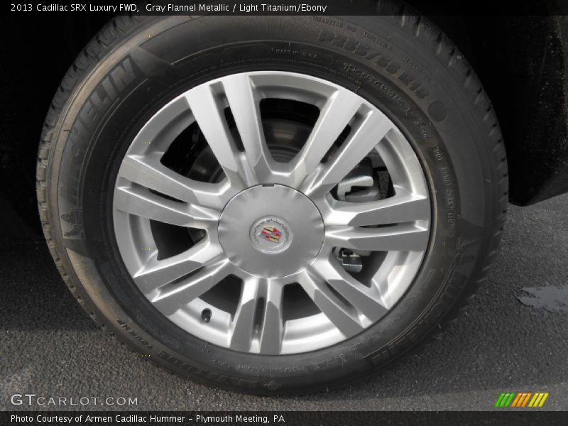 Gray Flannel Metallic / Light Titanium/Ebony 2013 Cadillac SRX Luxury FWD
