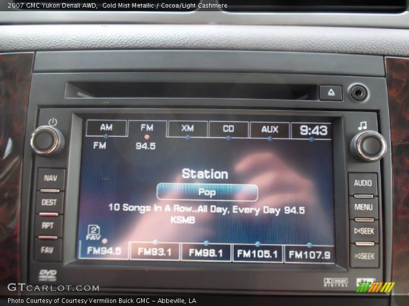 Gold Mist Metallic / Cocoa/Light Cashmere 2007 GMC Yukon Denali AWD