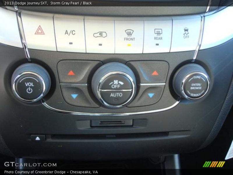 Storm Gray Pearl / Black 2013 Dodge Journey SXT