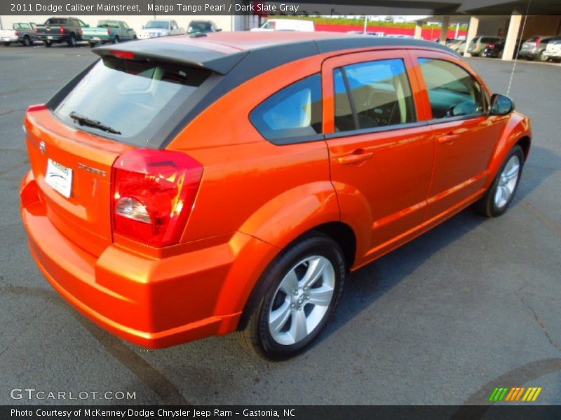 Mango Tango Pearl / Dark Slate Gray 2011 Dodge Caliber Mainstreet