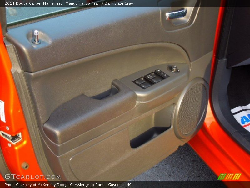 Mango Tango Pearl / Dark Slate Gray 2011 Dodge Caliber Mainstreet