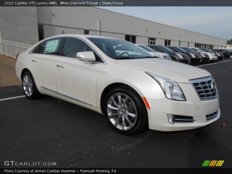 White Diamond Tricoat / Shale/Cocoa 2013 Cadillac XTS Luxury AWD