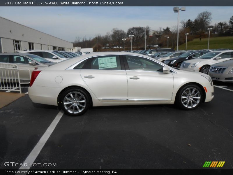 White Diamond Tricoat / Shale/Cocoa 2013 Cadillac XTS Luxury AWD