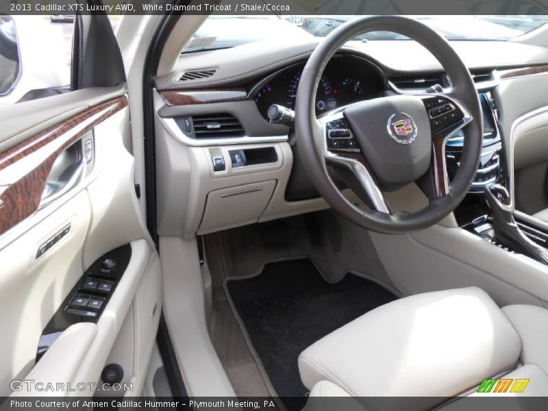White Diamond Tricoat / Shale/Cocoa 2013 Cadillac XTS Luxury AWD