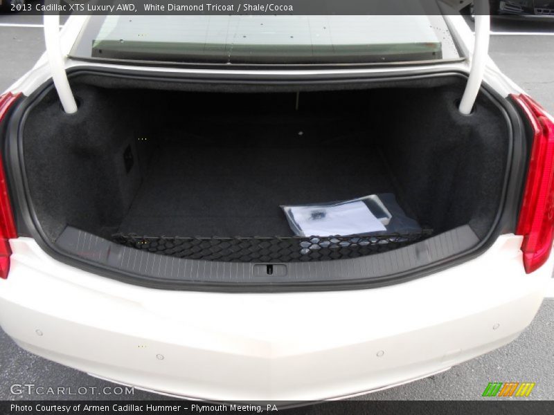 White Diamond Tricoat / Shale/Cocoa 2013 Cadillac XTS Luxury AWD