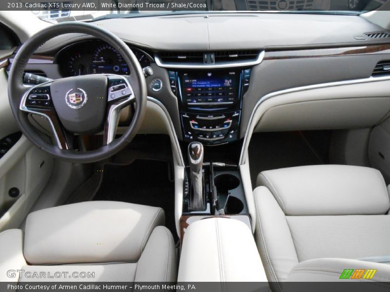 White Diamond Tricoat / Shale/Cocoa 2013 Cadillac XTS Luxury AWD
