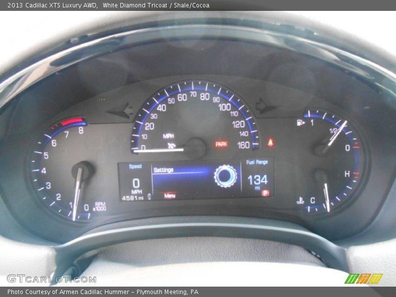 White Diamond Tricoat / Shale/Cocoa 2013 Cadillac XTS Luxury AWD