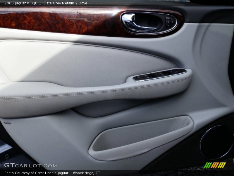 Door Panel of 2006 XJ XJ8 L