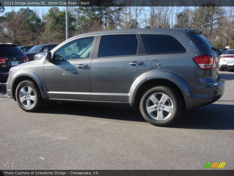 Storm Gray Pearl / Black 2013 Dodge Journey SE