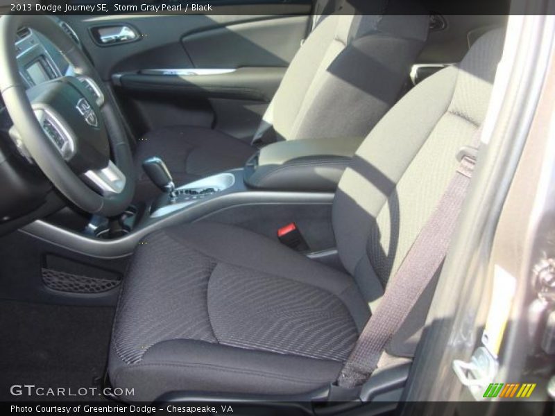 Storm Gray Pearl / Black 2013 Dodge Journey SE