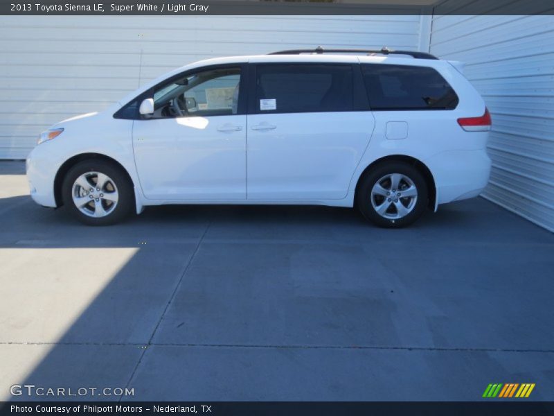 Super White / Light Gray 2013 Toyota Sienna LE