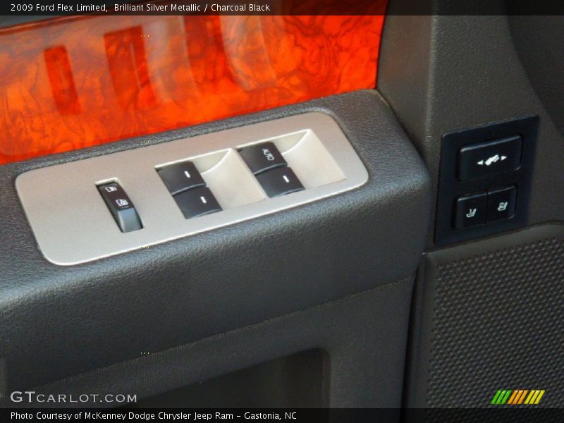 Brilliant Silver Metallic / Charcoal Black 2009 Ford Flex Limited