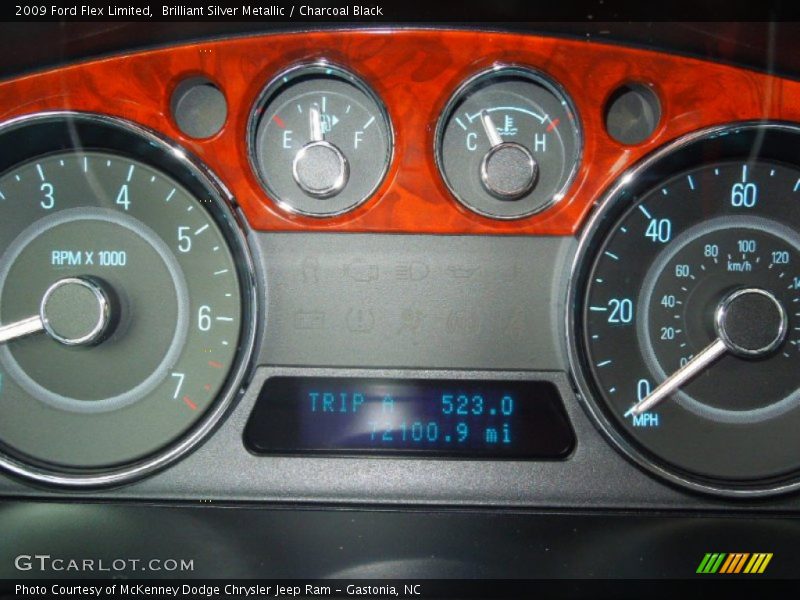 Brilliant Silver Metallic / Charcoal Black 2009 Ford Flex Limited