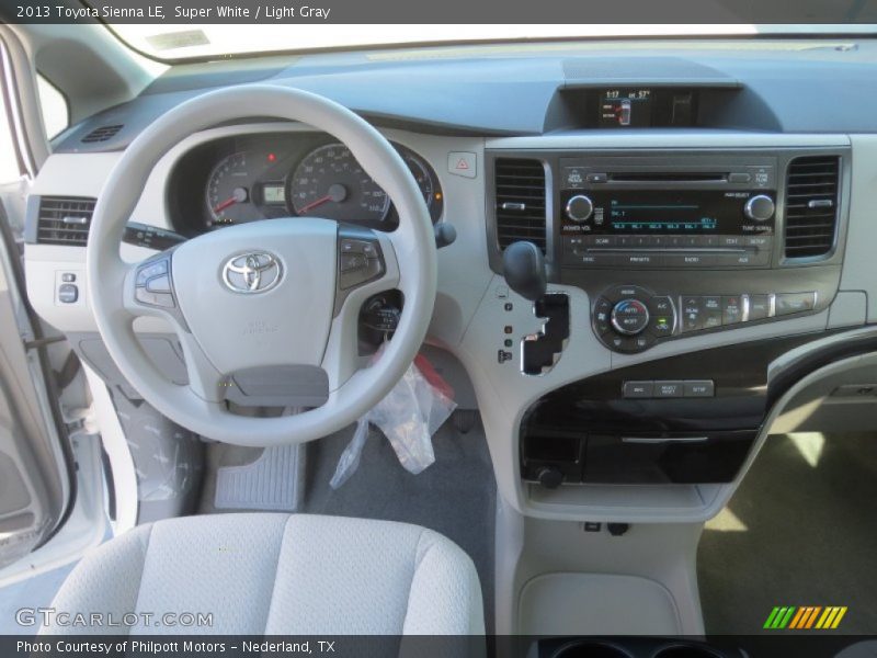 Super White / Light Gray 2013 Toyota Sienna LE