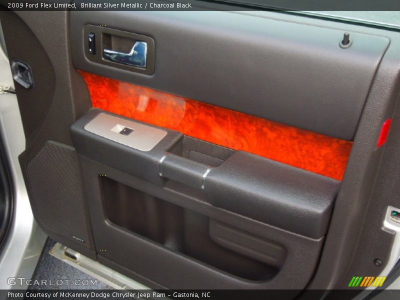 Brilliant Silver Metallic / Charcoal Black 2009 Ford Flex Limited
