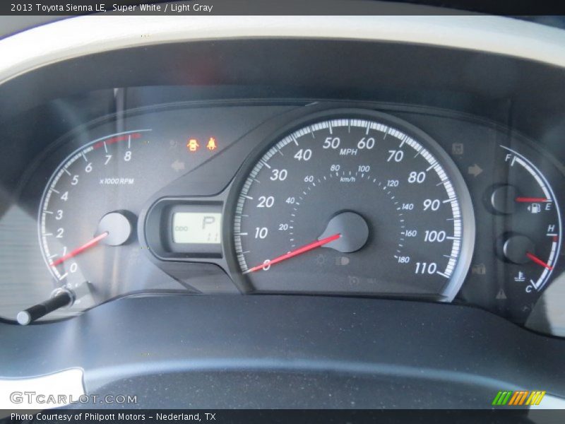 Super White / Light Gray 2013 Toyota Sienna LE
