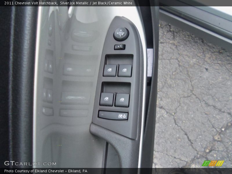 Controls of 2011 Volt Hatchback