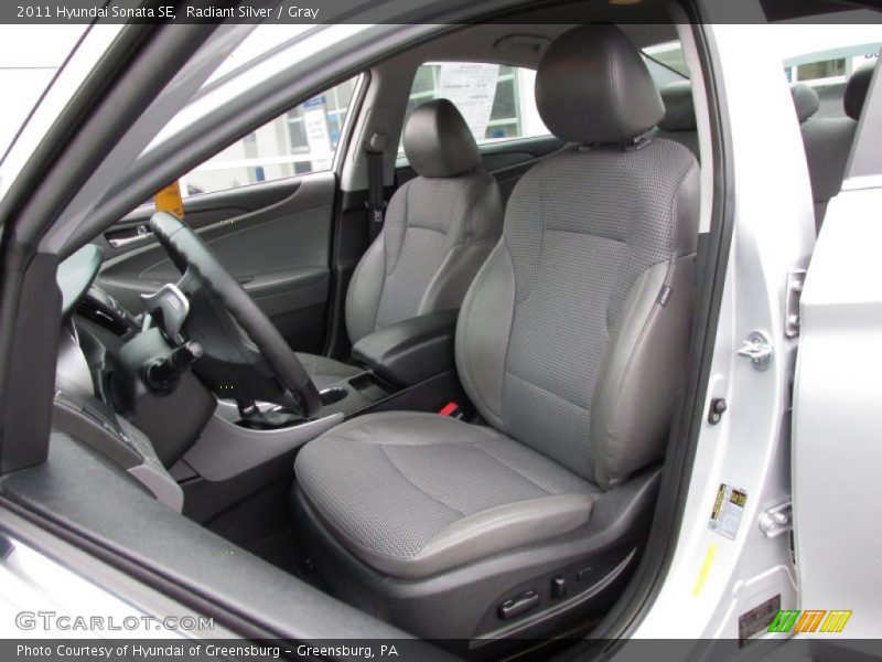 Radiant Silver / Gray 2011 Hyundai Sonata SE