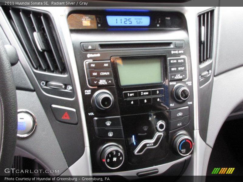 Radiant Silver / Gray 2011 Hyundai Sonata SE