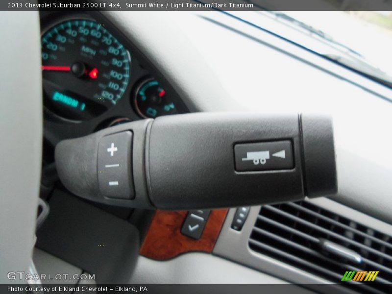  2013 Suburban 2500 LT 4x4 6 Speed Automatic Shifter