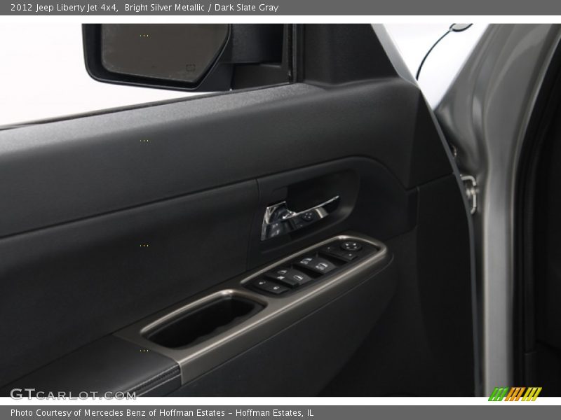 Bright Silver Metallic / Dark Slate Gray 2012 Jeep Liberty Jet 4x4
