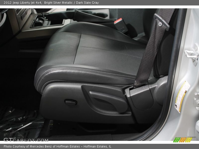 Bright Silver Metallic / Dark Slate Gray 2012 Jeep Liberty Jet 4x4