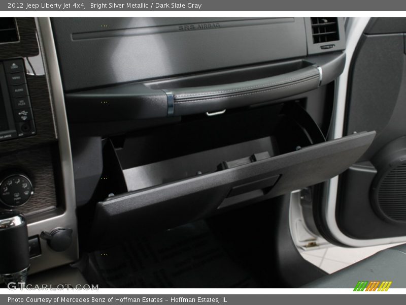 Bright Silver Metallic / Dark Slate Gray 2012 Jeep Liberty Jet 4x4