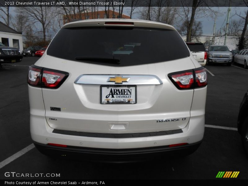White Diamond Tricoat / Ebony 2013 Chevrolet Traverse LT AWD