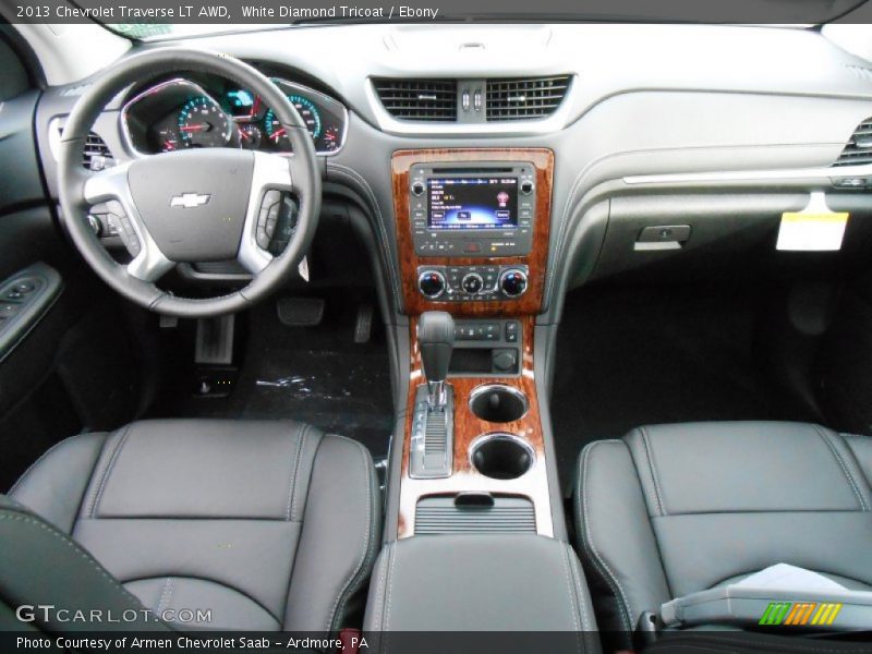White Diamond Tricoat / Ebony 2013 Chevrolet Traverse LT AWD