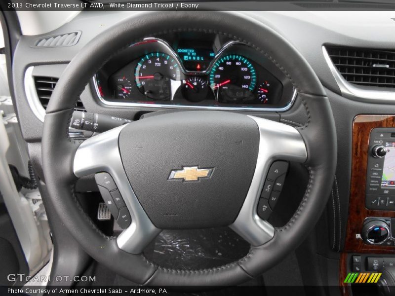 White Diamond Tricoat / Ebony 2013 Chevrolet Traverse LT AWD