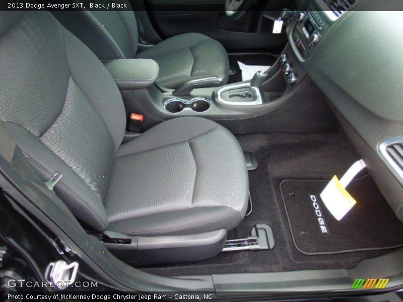 Black / Black 2013 Dodge Avenger SXT