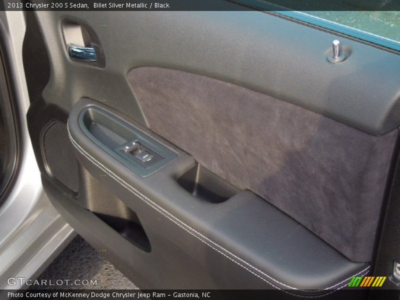 Billet Silver Metallic / Black 2013 Chrysler 200 S Sedan