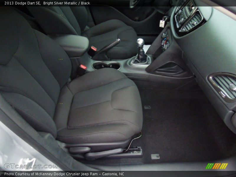  2013 Dart SE Black Interior