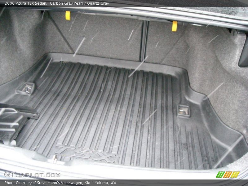  2006 TSX Sedan Trunk