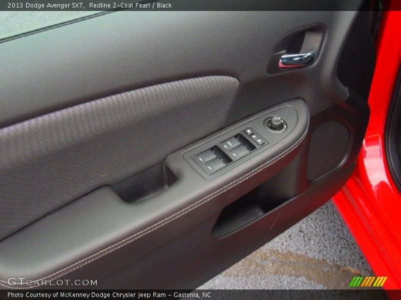 Redline 2-Coat Pearl / Black 2013 Dodge Avenger SXT