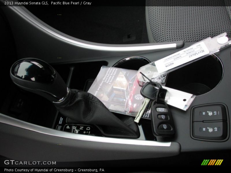 Pacific Blue Pearl / Gray 2013 Hyundai Sonata GLS