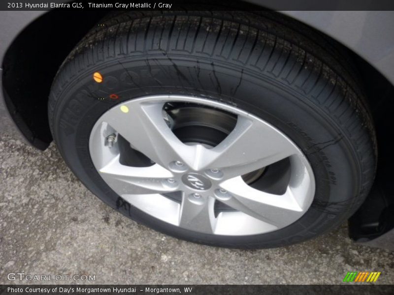 Titanium Gray Metallic / Gray 2013 Hyundai Elantra GLS