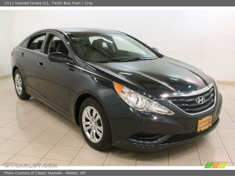 Pacific Blue Pearl / Gray 2011 Hyundai Sonata GLS