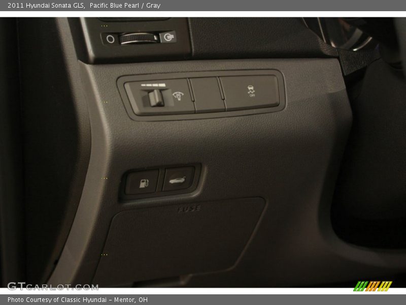 Pacific Blue Pearl / Gray 2011 Hyundai Sonata GLS