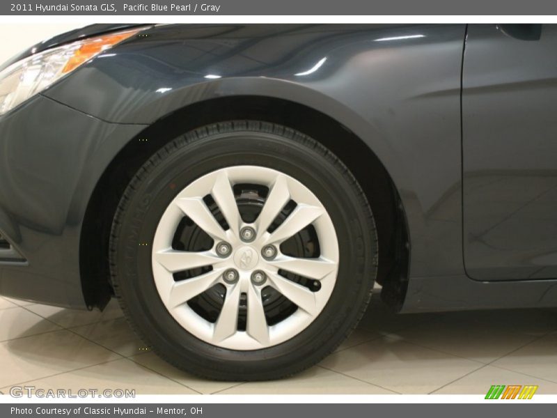 Pacific Blue Pearl / Gray 2011 Hyundai Sonata GLS