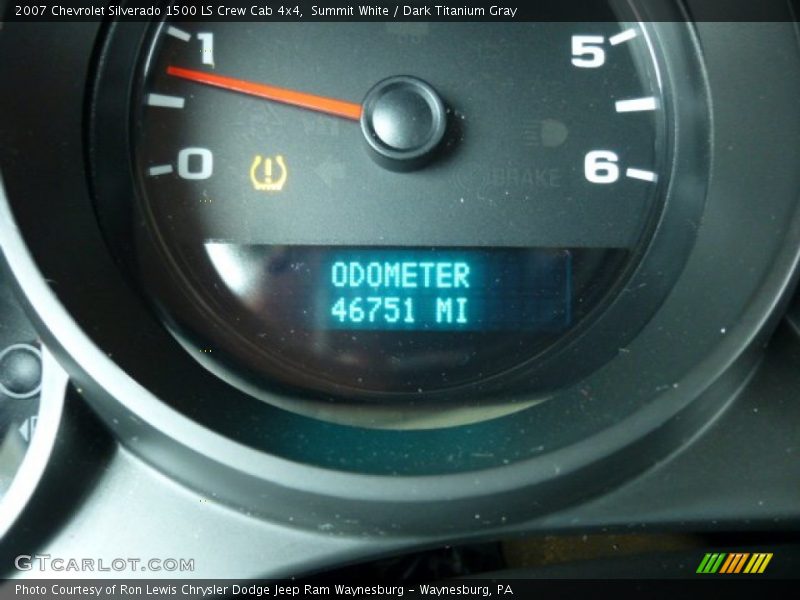 Summit White / Dark Titanium Gray 2007 Chevrolet Silverado 1500 LS Crew Cab 4x4