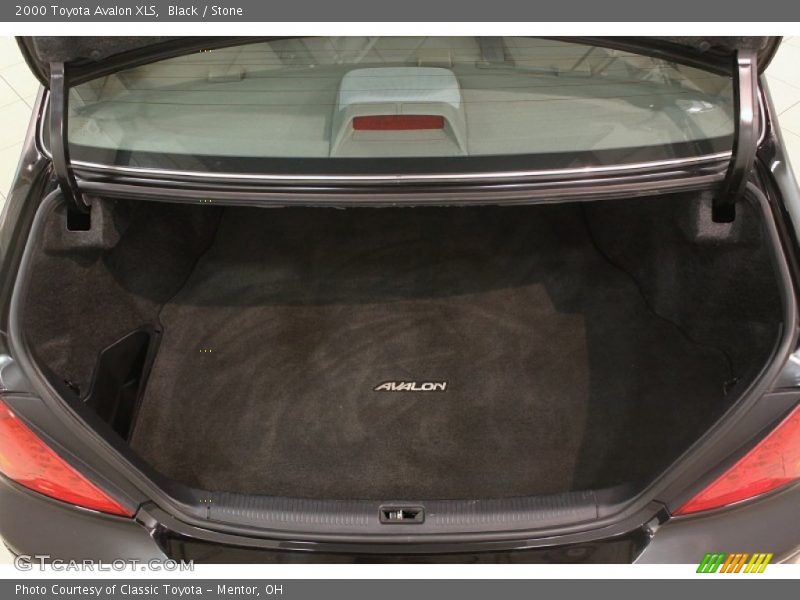 Black / Stone 2000 Toyota Avalon XLS